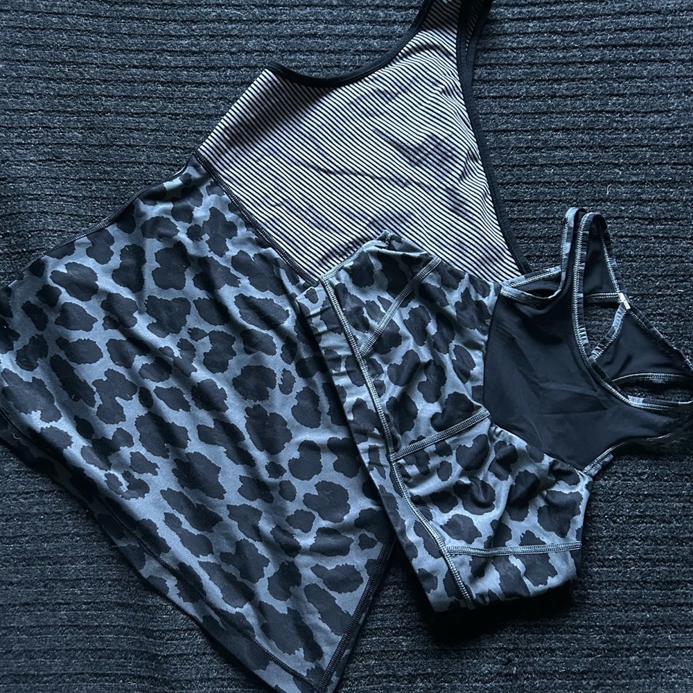 Lululemon tank top and sports bra set
